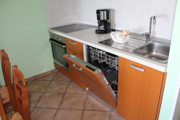 Apartments Ficur With Swimming Pool & Grill, Portoroz Ngoại thất bức ảnh